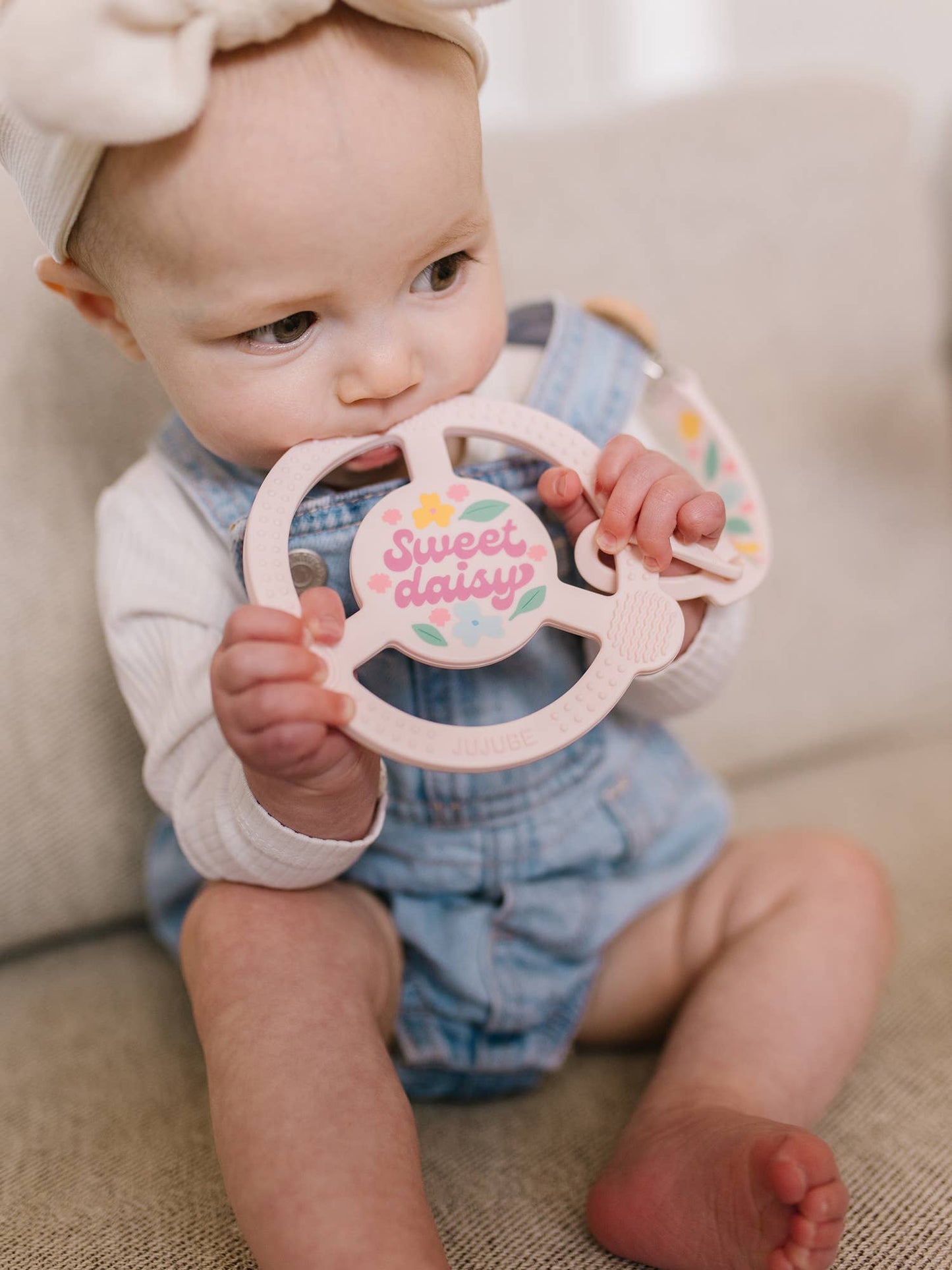 Silicone Teether Ring with Clip - Daisy