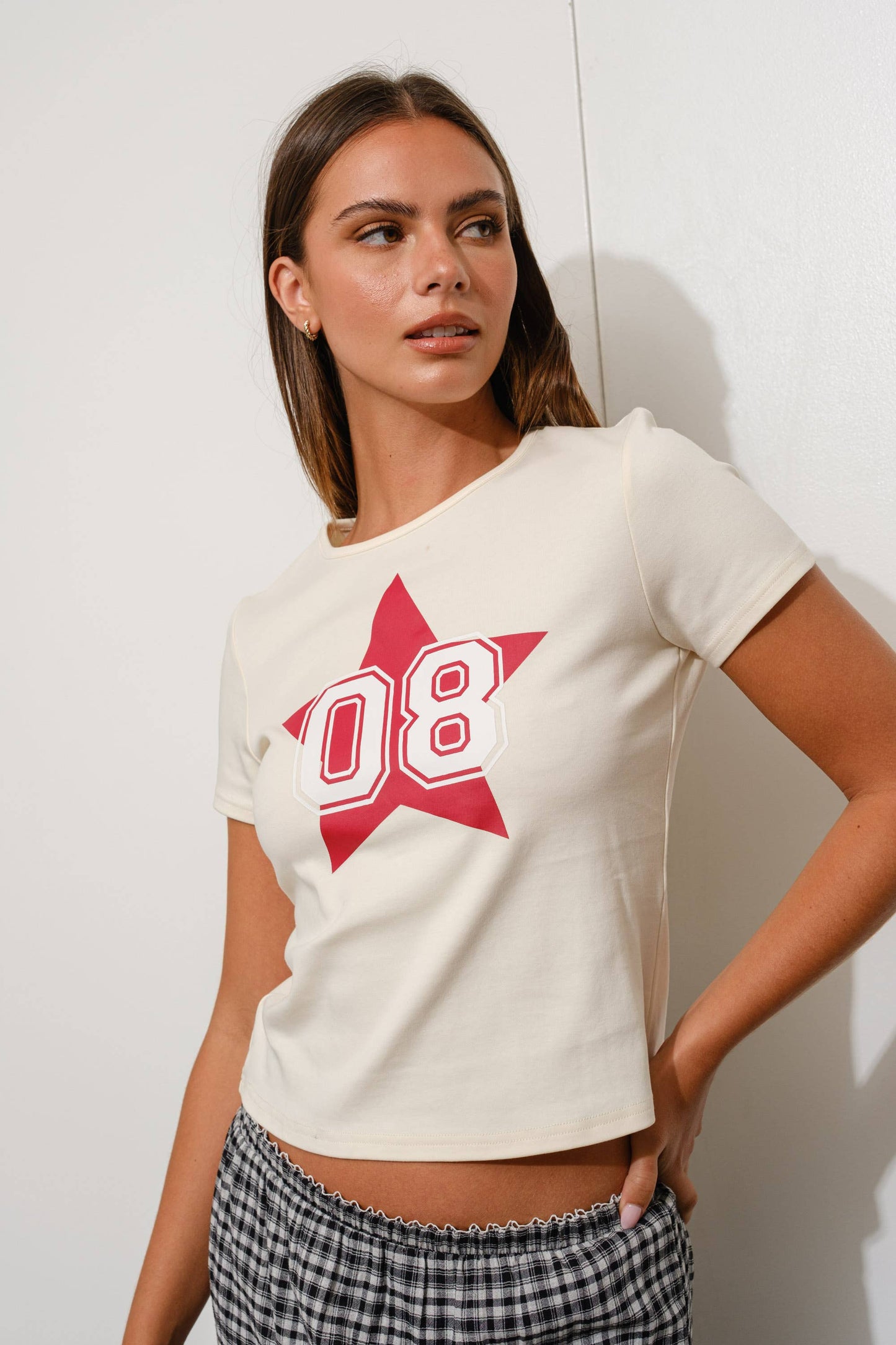 08 Star Graphic Tee