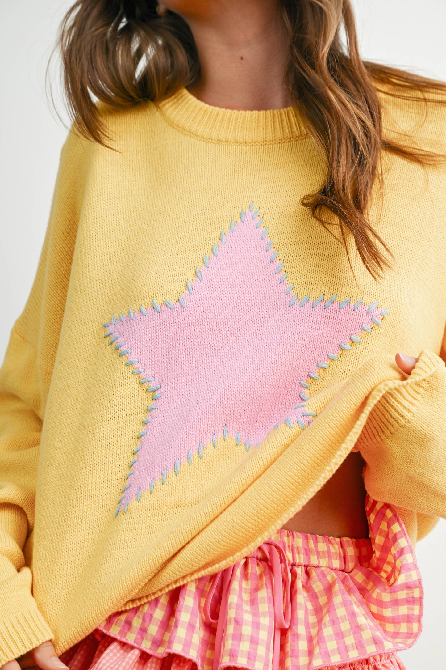 Bold Star Sweater - YELLOW