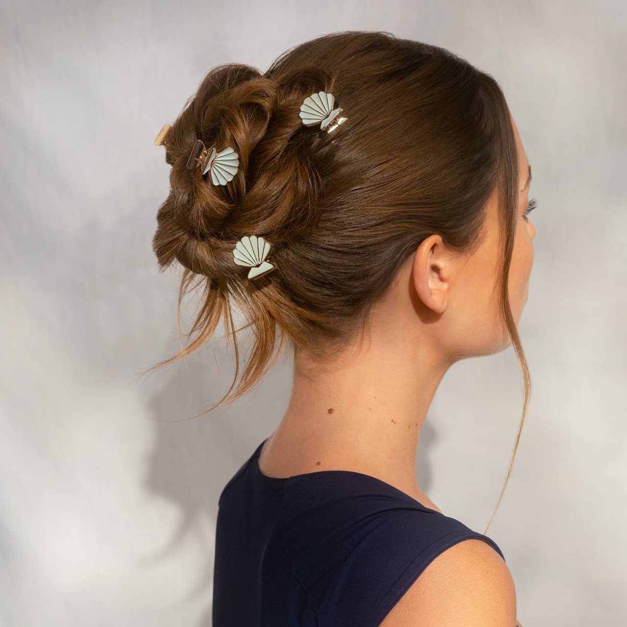 Metal Clam Shell Hair Clip 2 pc