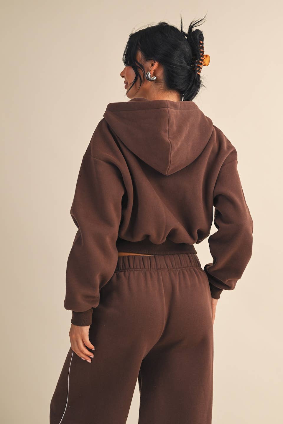 Cozy Oversized Crop Hoodie - Brown
