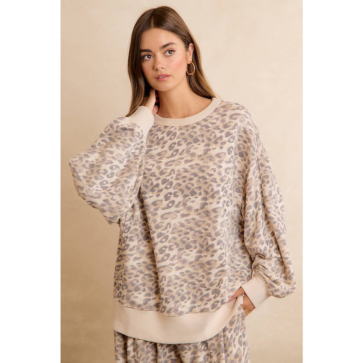 Leopard Print Pullover Sweatshirt