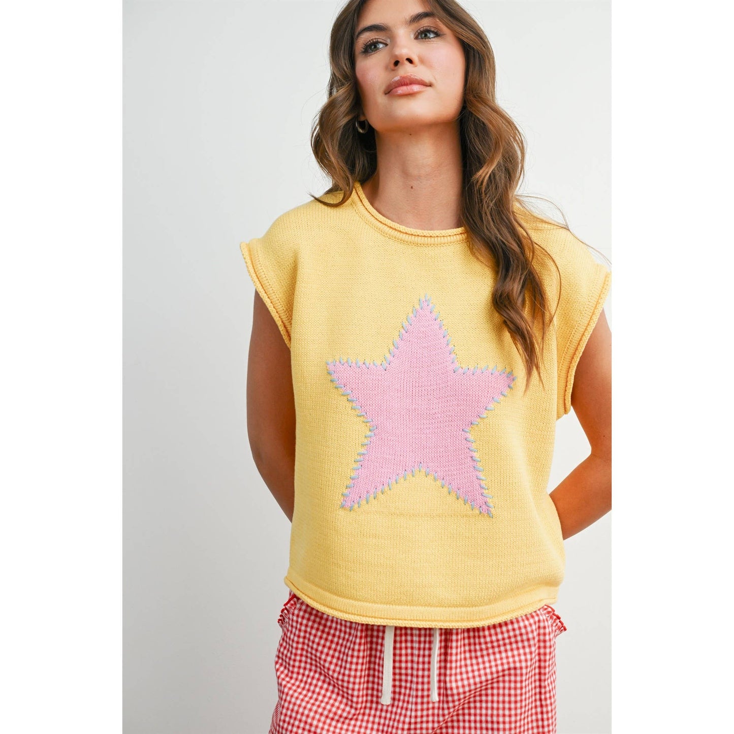 Star Graphic Sweatshirt - YELLOW
