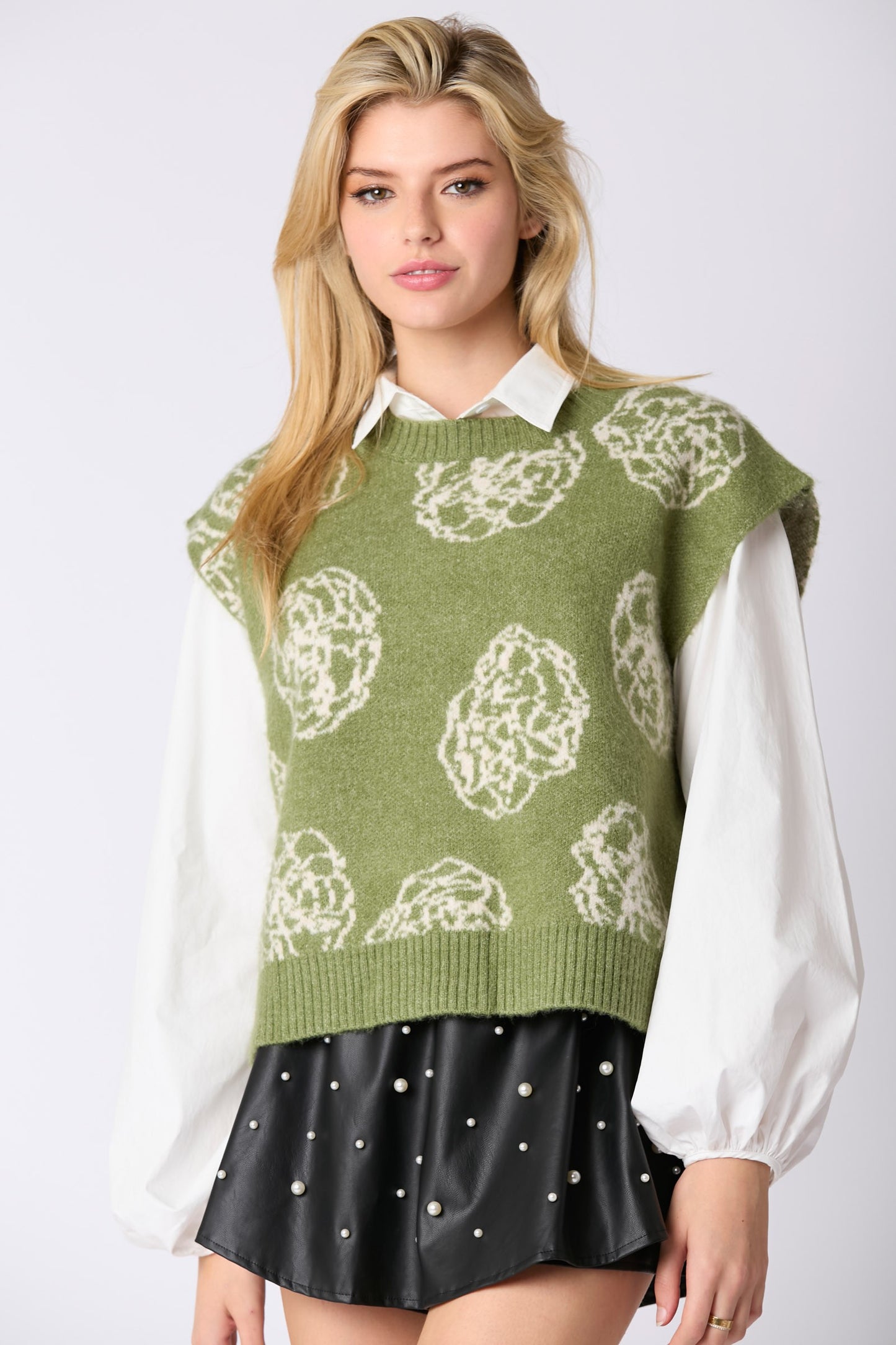 Sage Round Neck Sweater Vest