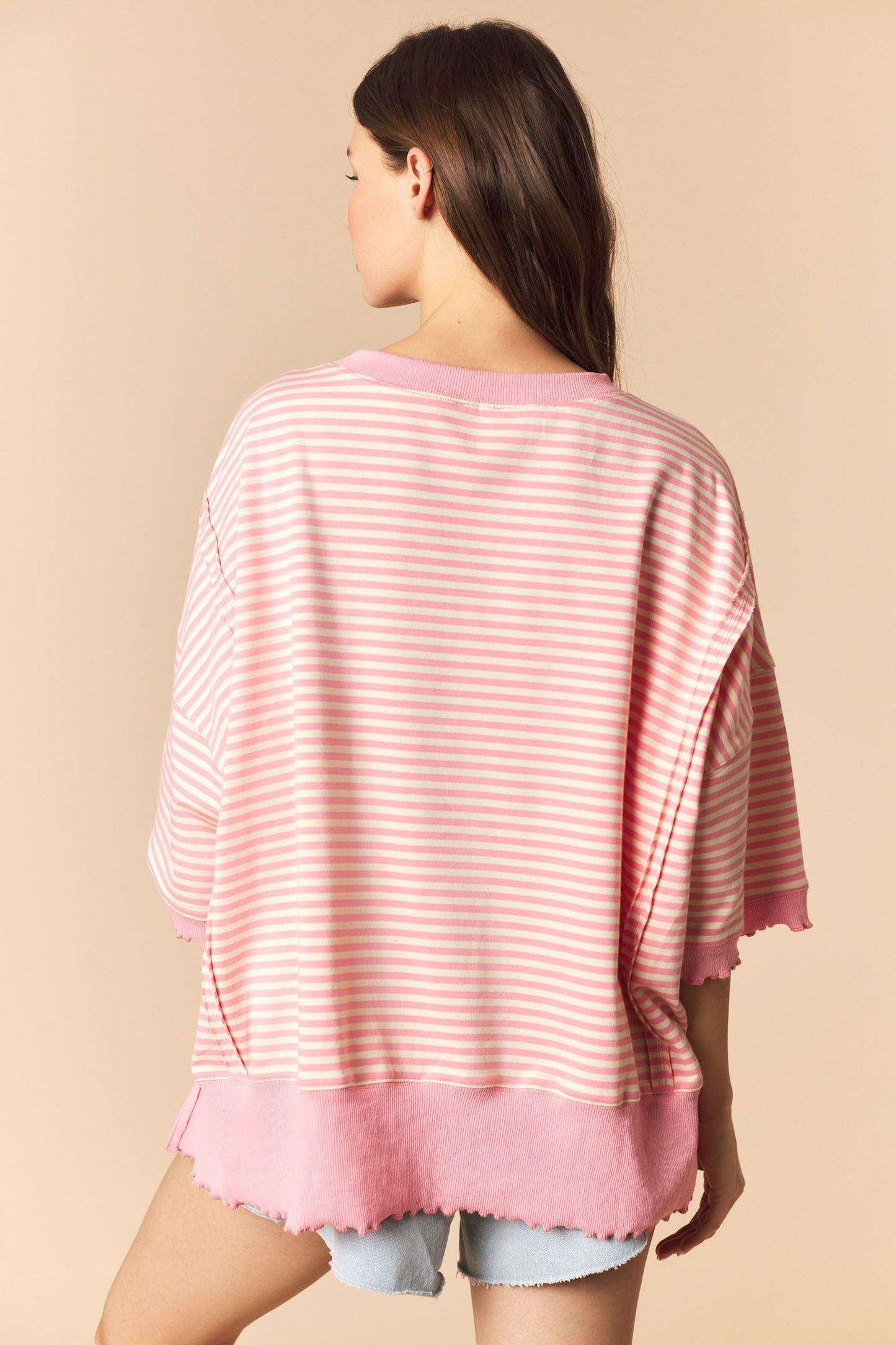 Light Pink Lettuce Edge Top