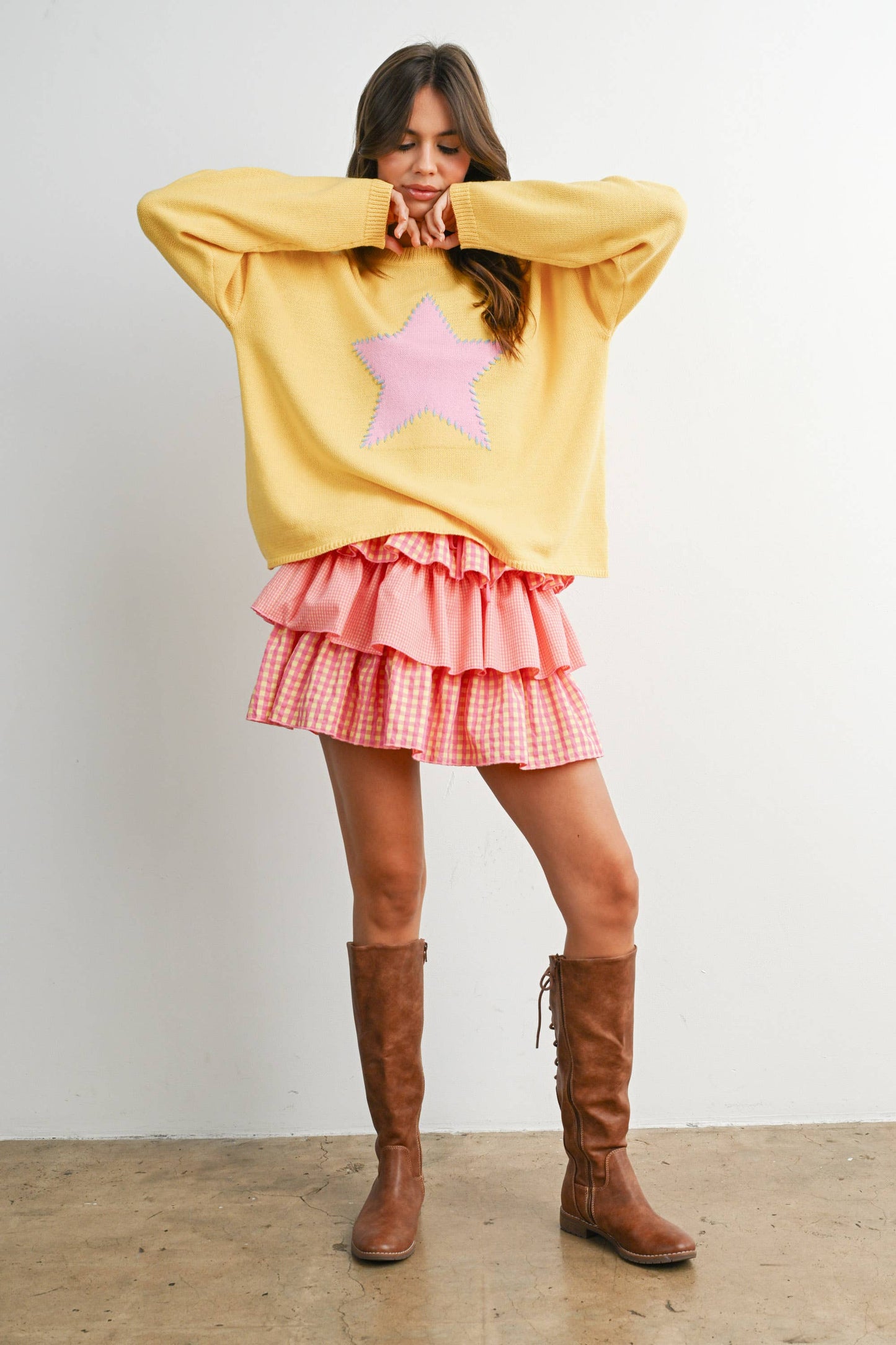 Bold Star Sweater - YELLOW