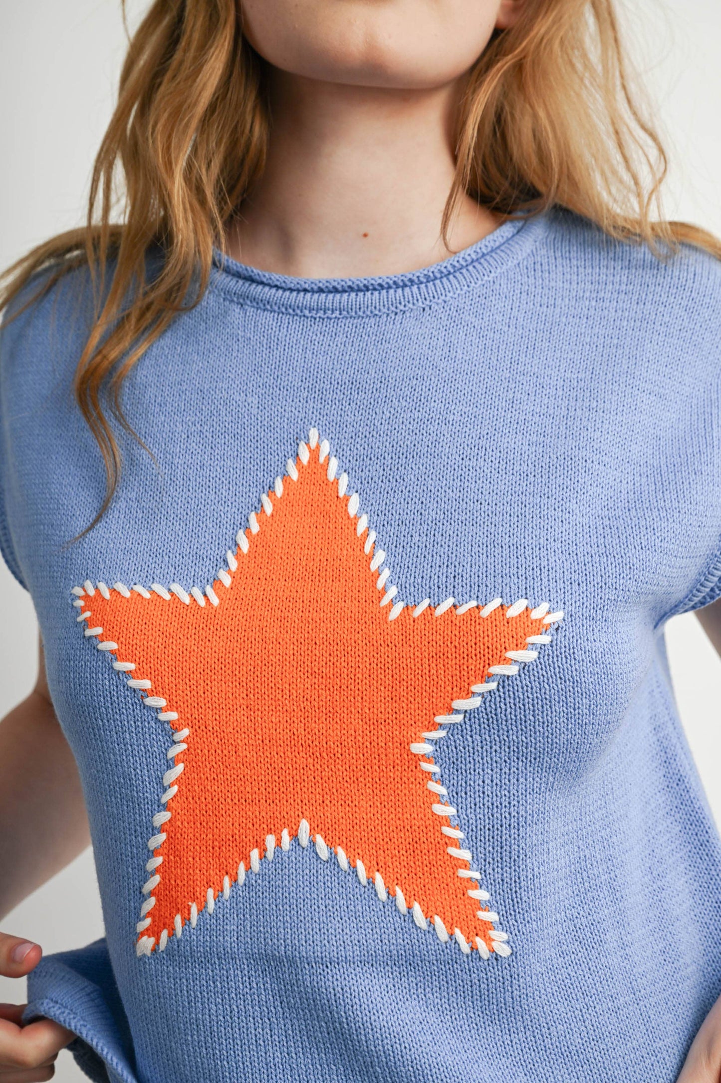 Star Graphic Sweatshirt - BLUE