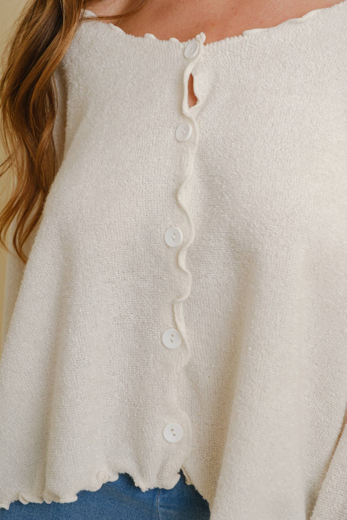 Scallop Trim Button Top
