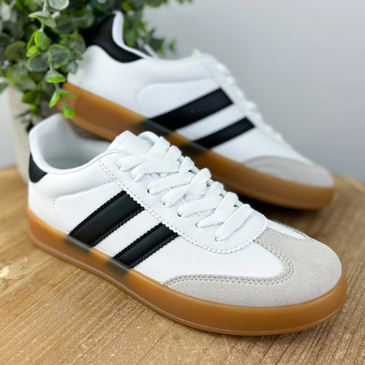 Tyra Stripe Sneakers