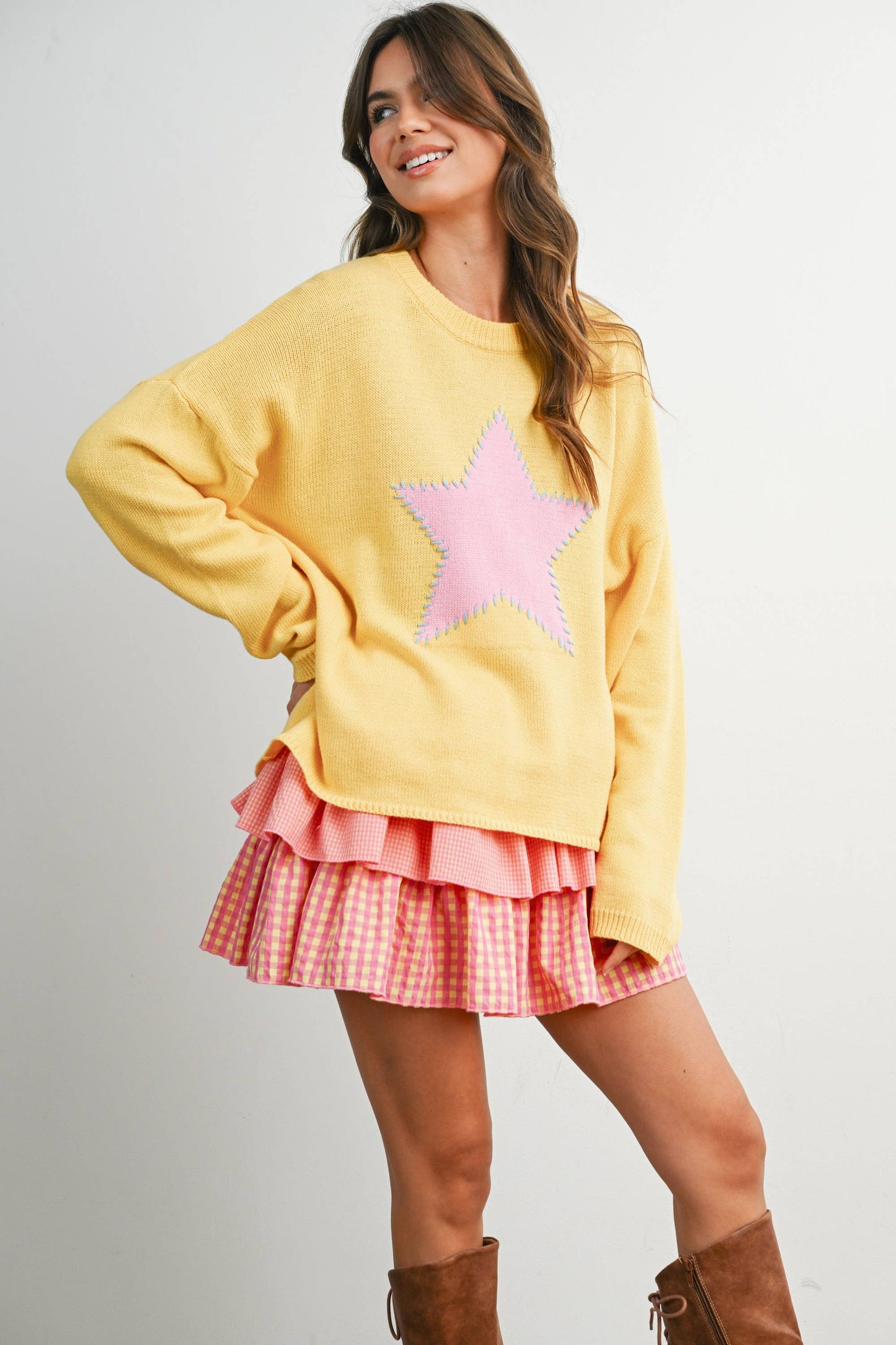 Bold Star Sweater - YELLOW
