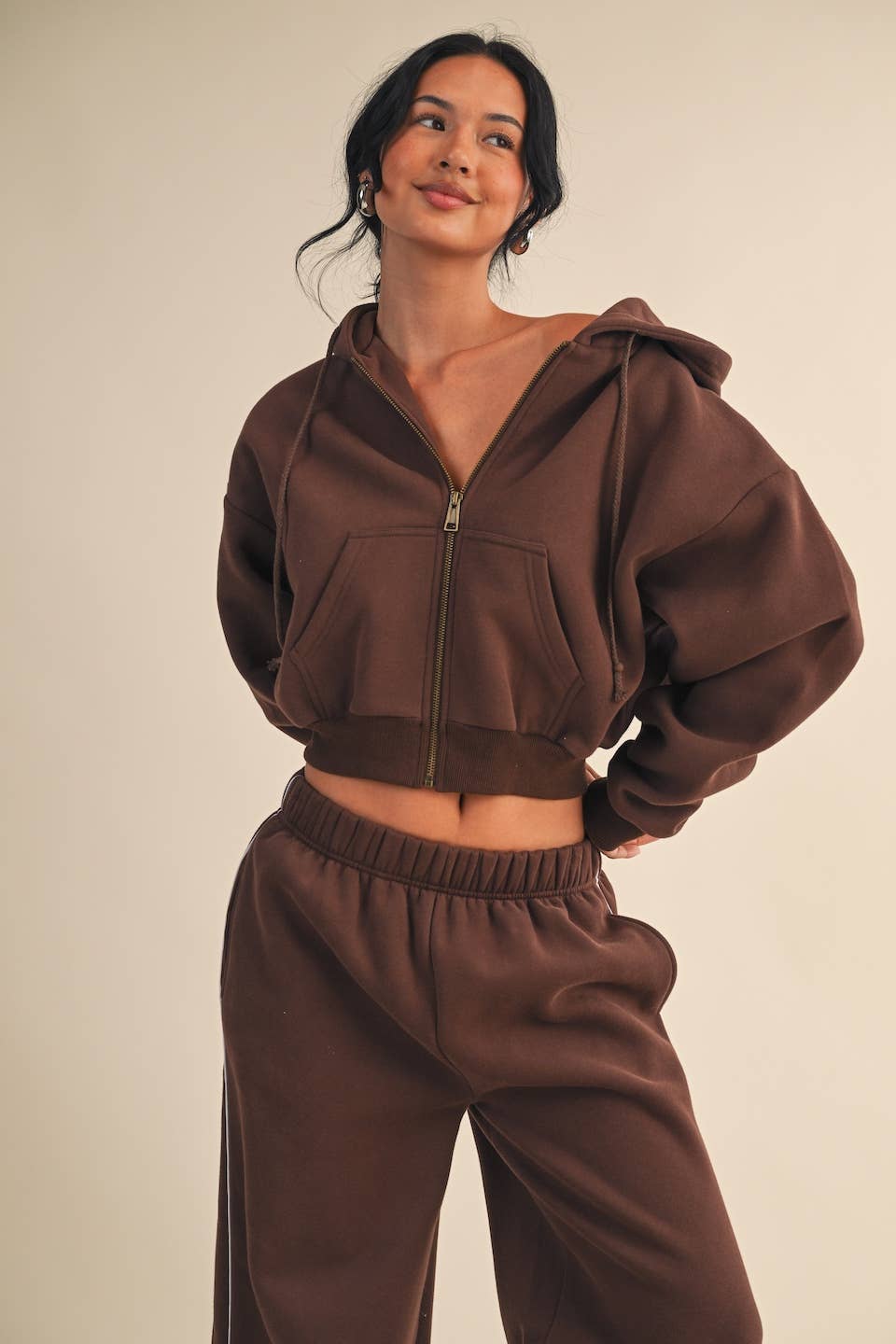 Cozy Oversized Crop Hoodie - Brown