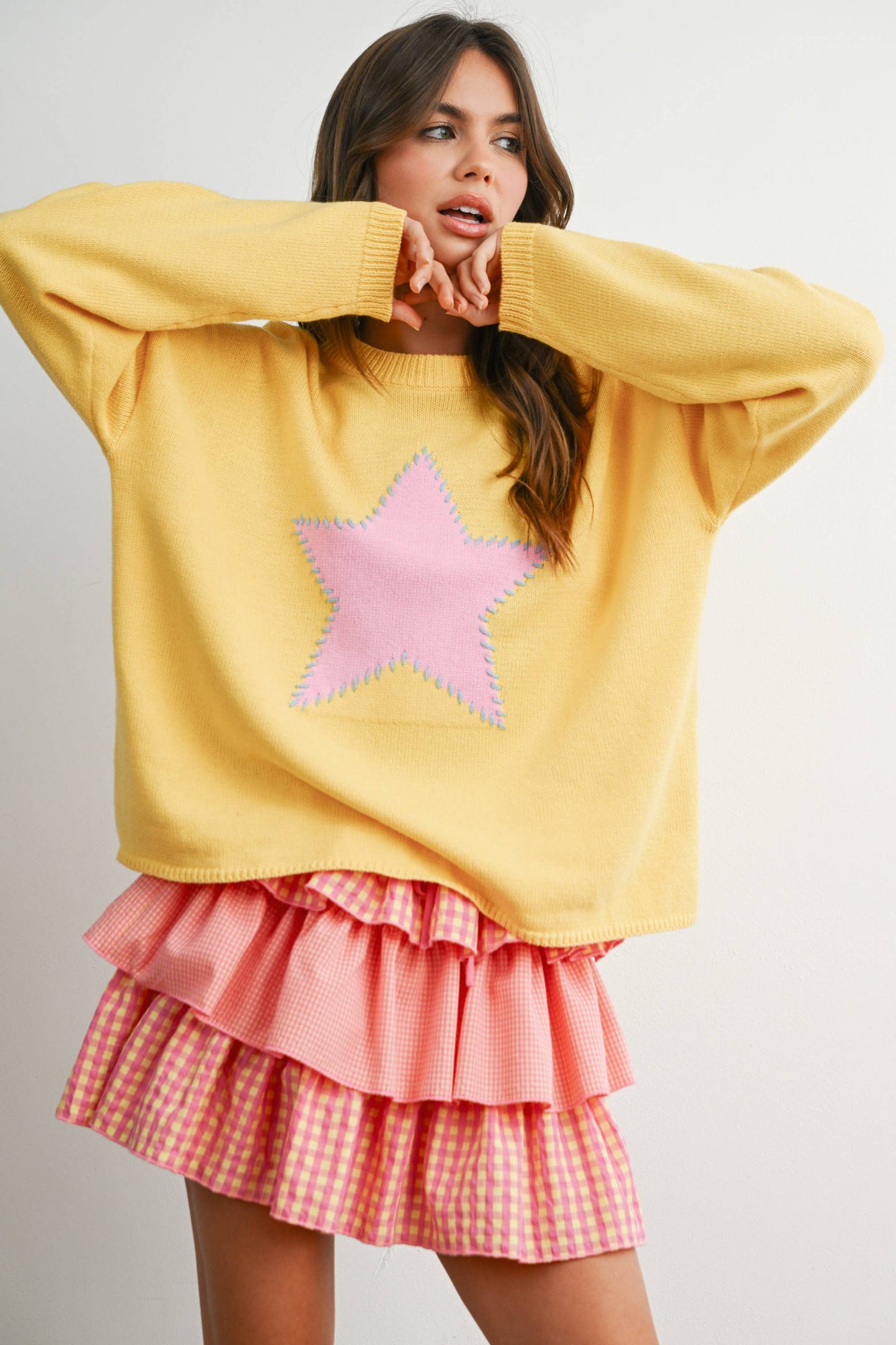 Bold Star Sweater - YELLOW