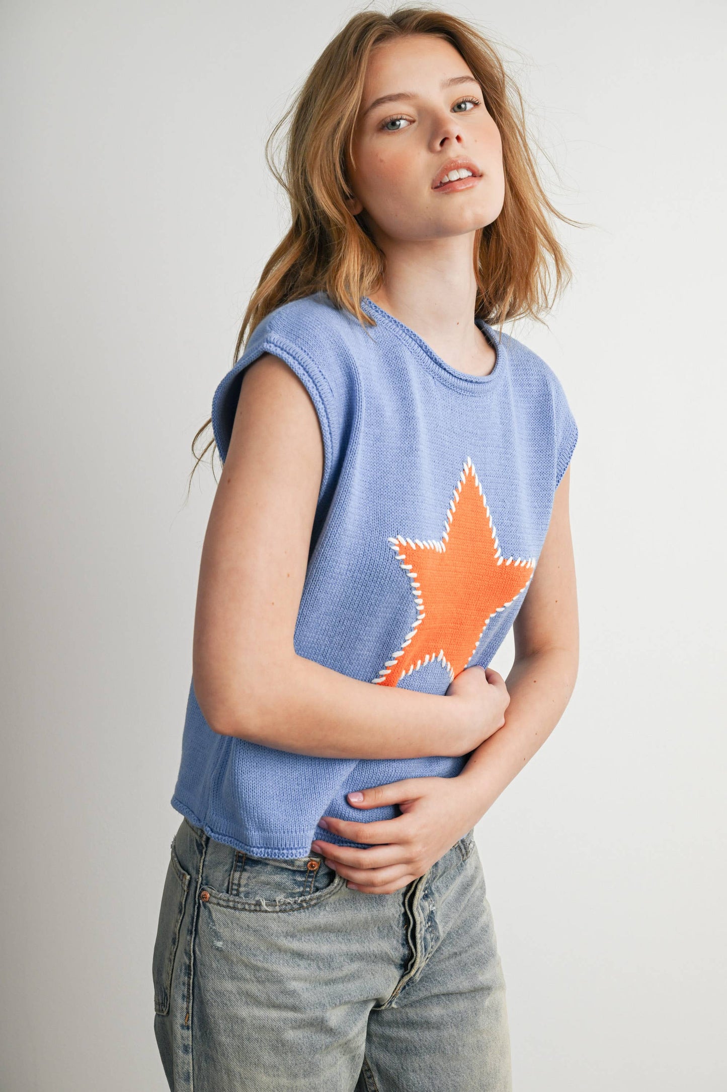Star Graphic Sweatshirt - BLUE