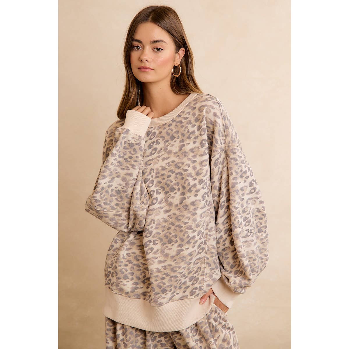 Leopard Print Pullover Sweatshirt
