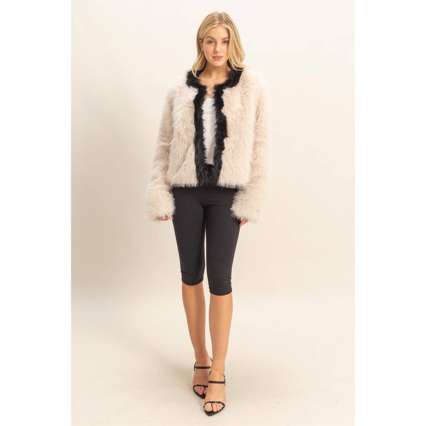 Contrasting Trimmed Faux Fur Jacket
