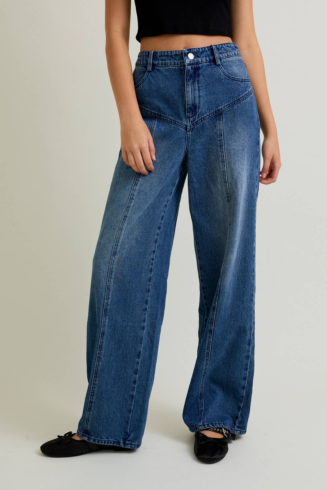 Mid-Rise Wide Leg Jeans