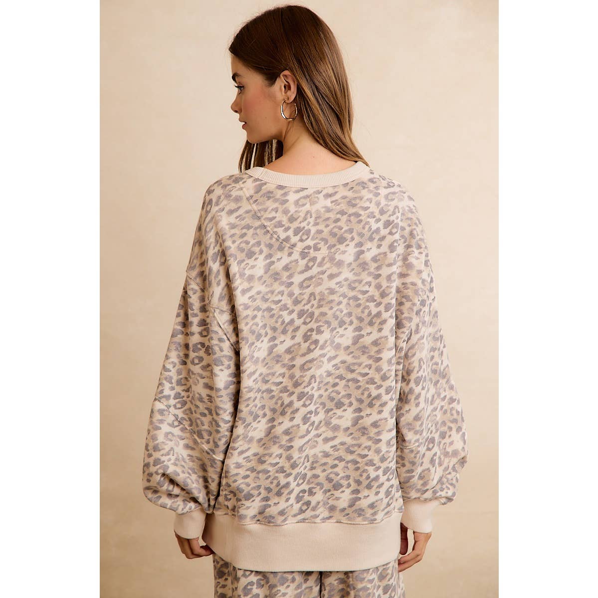 Leopard Print Pullover Sweatshirt