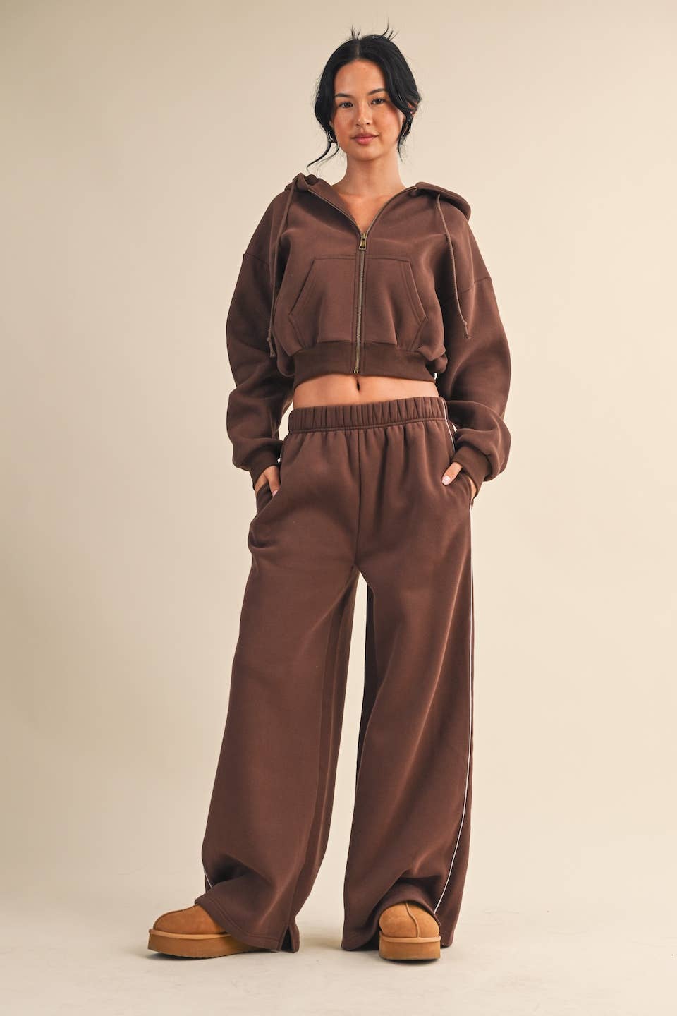 Cozy Oversized Crop Hoodie - Brown